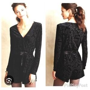 Anthropologie Saylor Romper Womens Small Black Burnout Velvet Floral Long Sleeve
